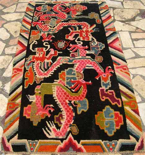 中国古董地毯介绍