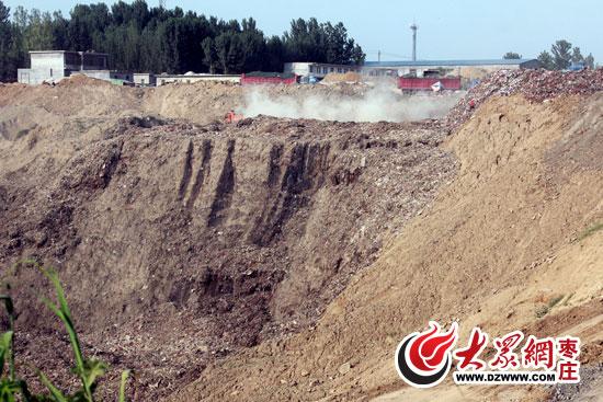 山东枣庄：恶臭扰民入眠艰难 垃圾填埋场被人为翻搅