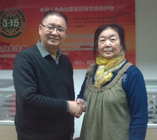 张大千长孙女张子嘉书画艺术--315焦点关注网书画频道举办首届:百名将军、部长、优秀书法家、著名画家才艺笔会连续播报展
