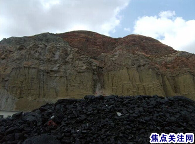 焦点关注网管委会主任白万省与好友赵香华一道直飞新疆乌鲁木齐