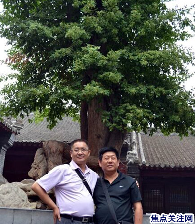 焦点关注网管委会主任白万省一行参观天下第一名刹--嵩山少林寺