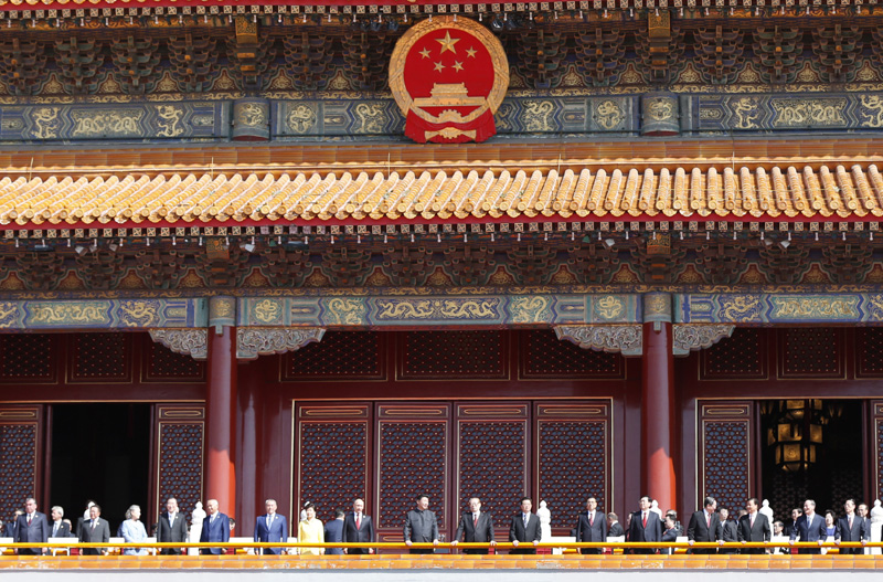 习近平等出席纪念抗战胜利70周年大会