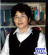 气可吞长鲸，诗画著千秋——专访世界汉诗协会诗、书、画三绝唐群女士