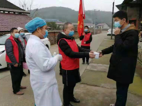 湖南怀化辰溪:助力疫情防控 长田湾乡法治宣传走一线