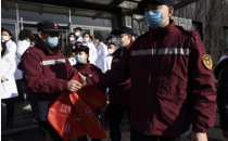 辽宁盘锦首批支援湖北疾控队伍出征 把盘锦大爱带到襄阳