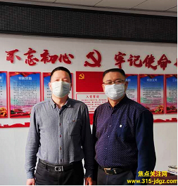 有困难,党员带头,有危险,党员先上。