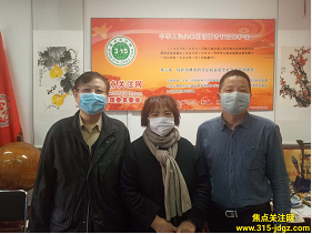 一手抓疫情防控,一手抓复工复产。