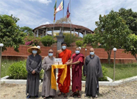 深圳弘法寺5万只口罩抵达尼泊尔 捐赠蓝毗尼园区寺院和组织