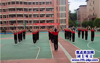 湖南邵阳县第十一中学近期承办多项活动