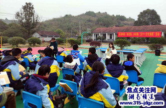 湖南辰溪：辰溪县特殊教育学校“五个一”文化助残活动