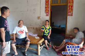 情系残疾人  中秋送温暖——辰溪县义工协会党支部组织开展中秋特殊家庭慰问活动