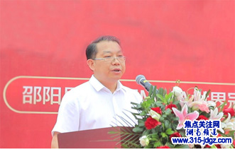 载誉回乡!中国MMA世界冠军唐凯回到家乡邵阳县受到热烈欢迎
