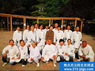 北京望京花家地西里三区为党而歌文艺汇演