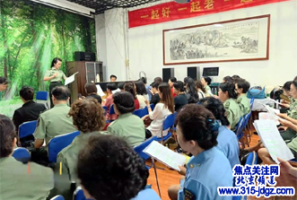 中国退役军人合唱团与第八联合党委进行庆祝新中国成立75周年演出联排