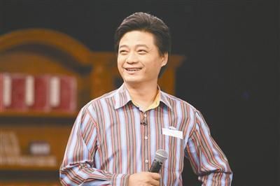 崔永元:我不是道德楷模 不嫖娼就不错了