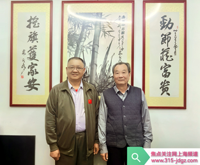 贯彻两会精神 深耕红色沃土