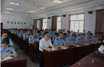 锚定正确政绩观 筑牢市场安全线 ——市政府副市长郝红宇深入市市场监管局作树立和 践行正确政绩观学习教育专题党课